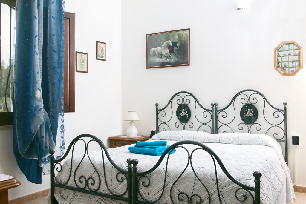 Bed and Breakfast Il Vecchioliveto Di Ornella Marrubiu Номер фото